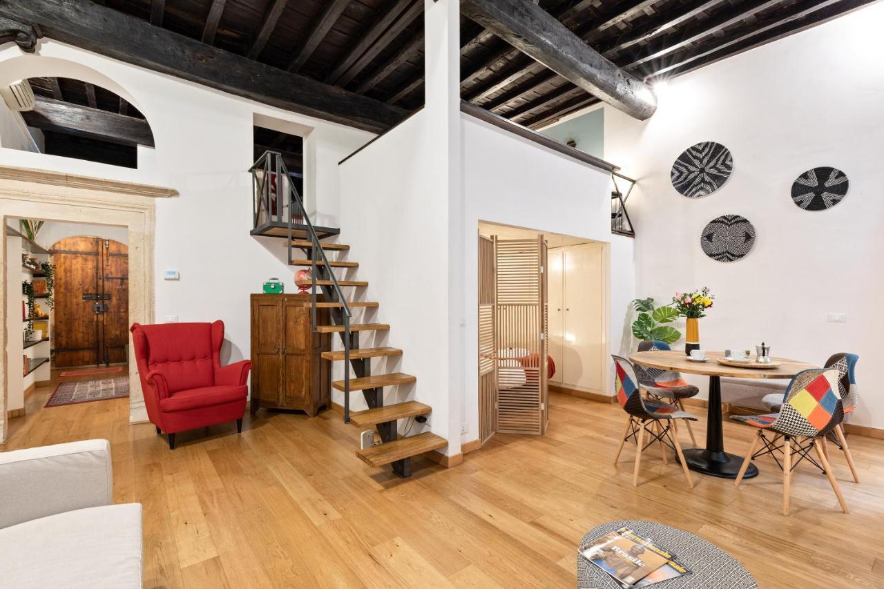 Rome As You Feel - Charming Loft In Navona Apartment Luaran gambar