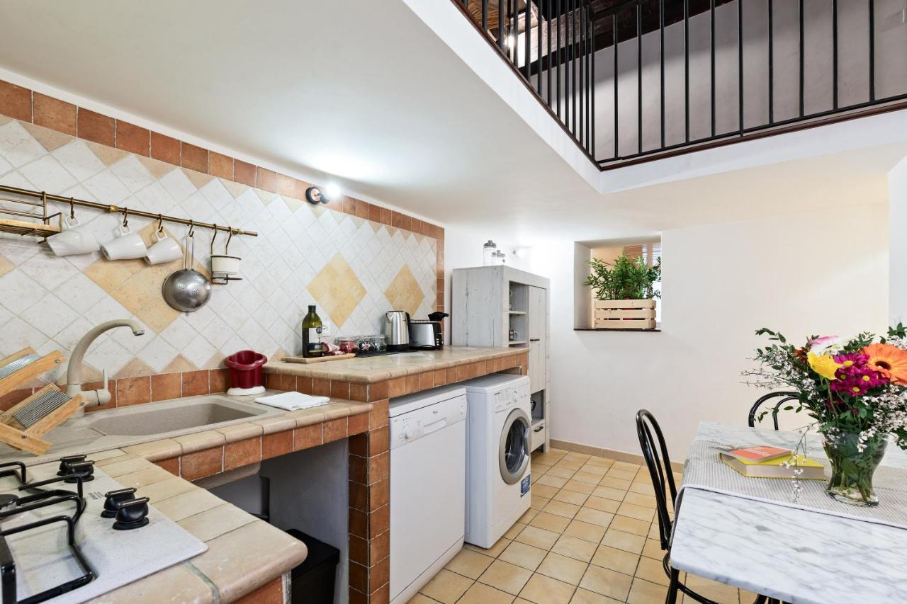 Rome As You Feel - Charming Loft In Navona Apartment Luaran gambar